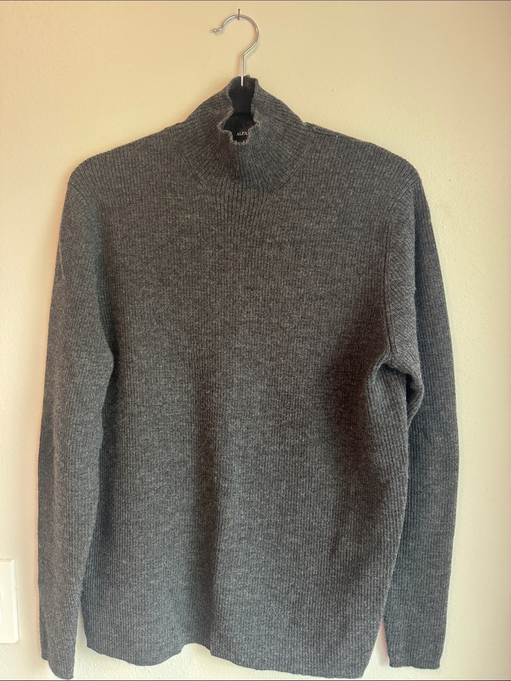 Alfani Charcoal Gray ribbed mock neck Turtleneck Sweater
